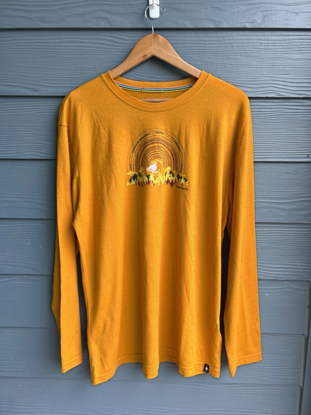 Smartwool Mustard Yellow Never Summer Graphic Long Sleeve Mens Tee Size Large